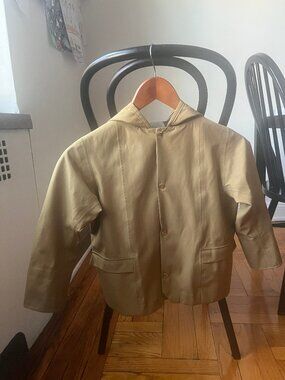 Fairechild kid's raincoat, size 4-6